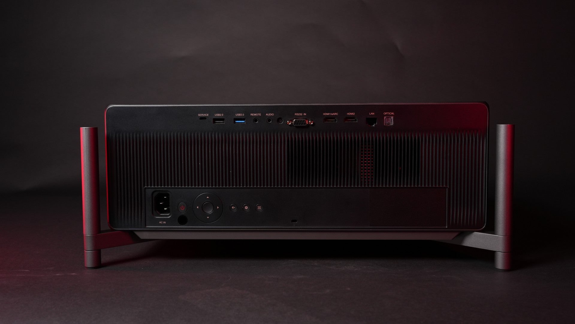 XGIMI Titan Dual Laser 4K Heimkinoprojektor mit 5000 Lumen