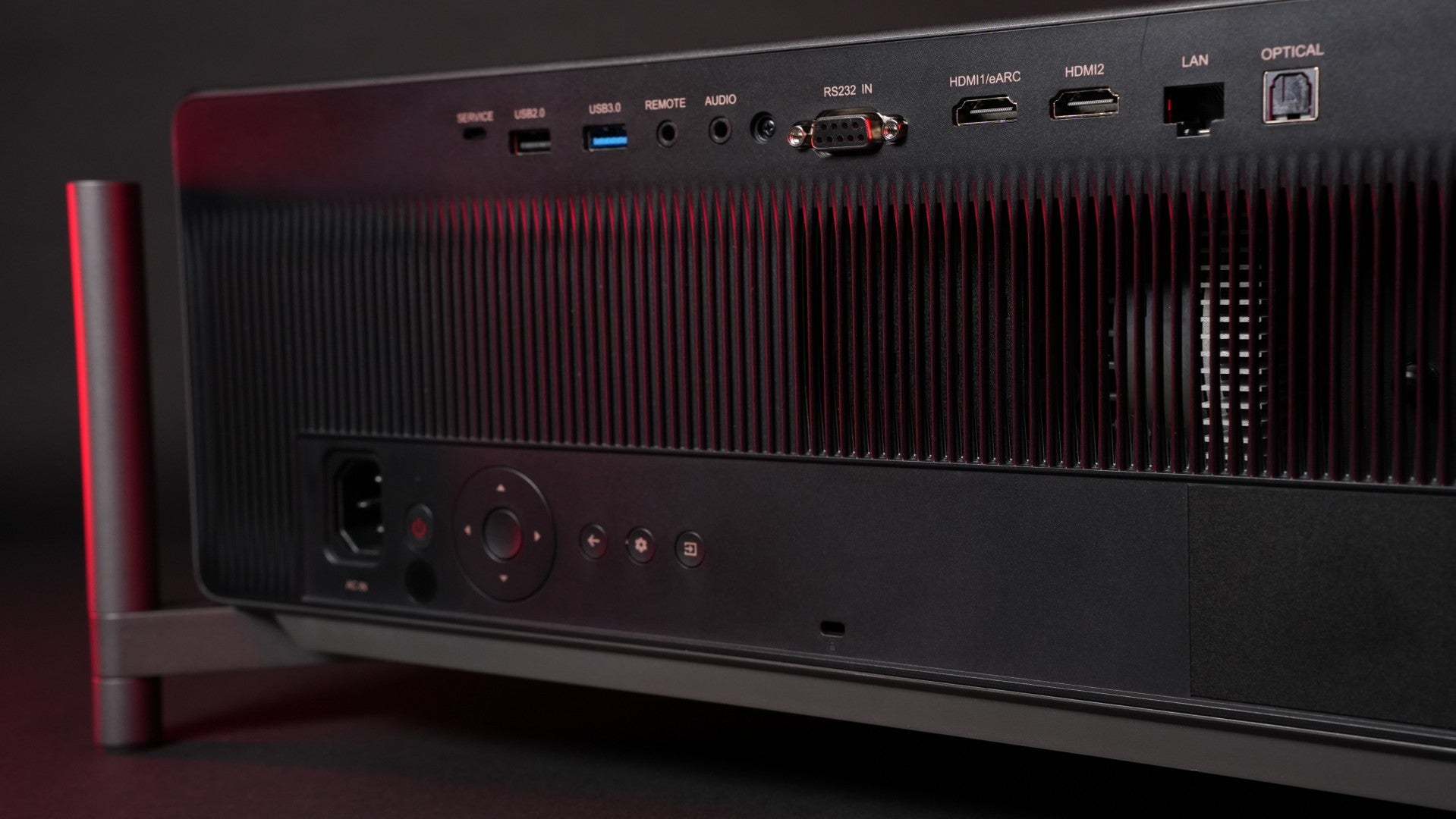 XGIMI Titan Dual Laser 4K Heimkinoprojektor mit 5000 Lumen