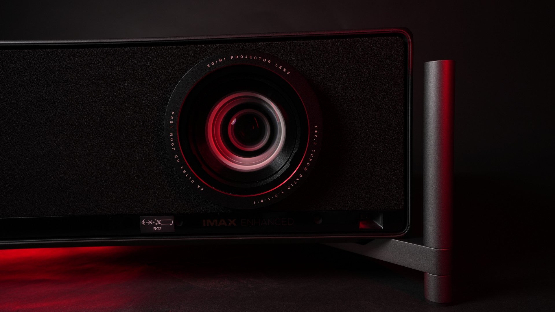 XGIMI Titan Dual Laser 4K Heimkinoprojektor mit 5000 Lumen