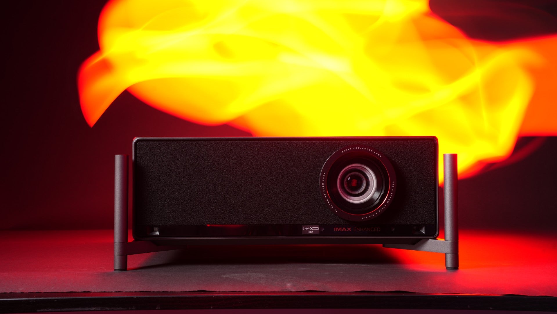 XGIMI Titan Dual Laser 4K Heimkinoprojektor mit 5000 Lumen